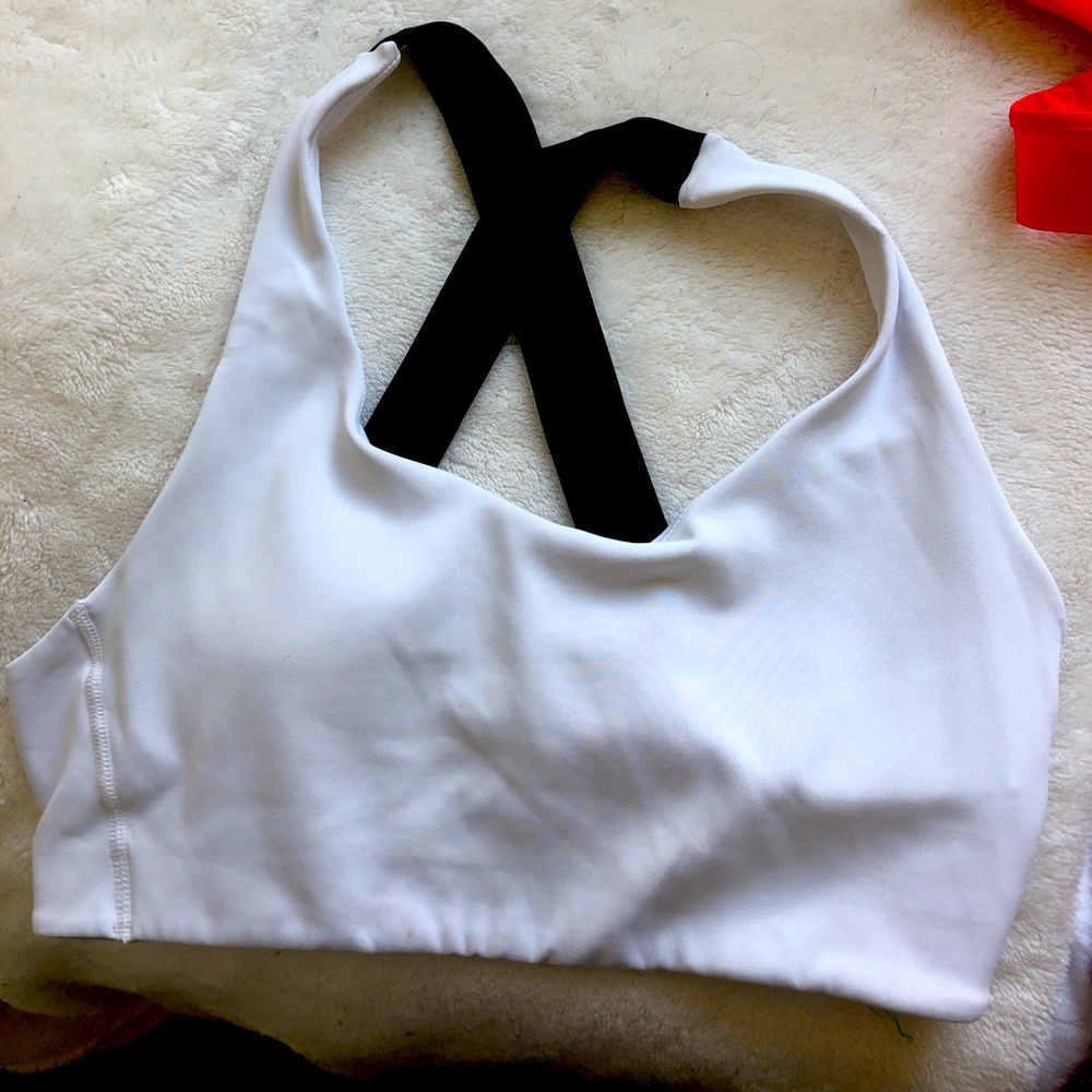 New balance sports bra